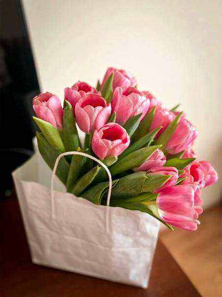 Compostable bouquet wrap